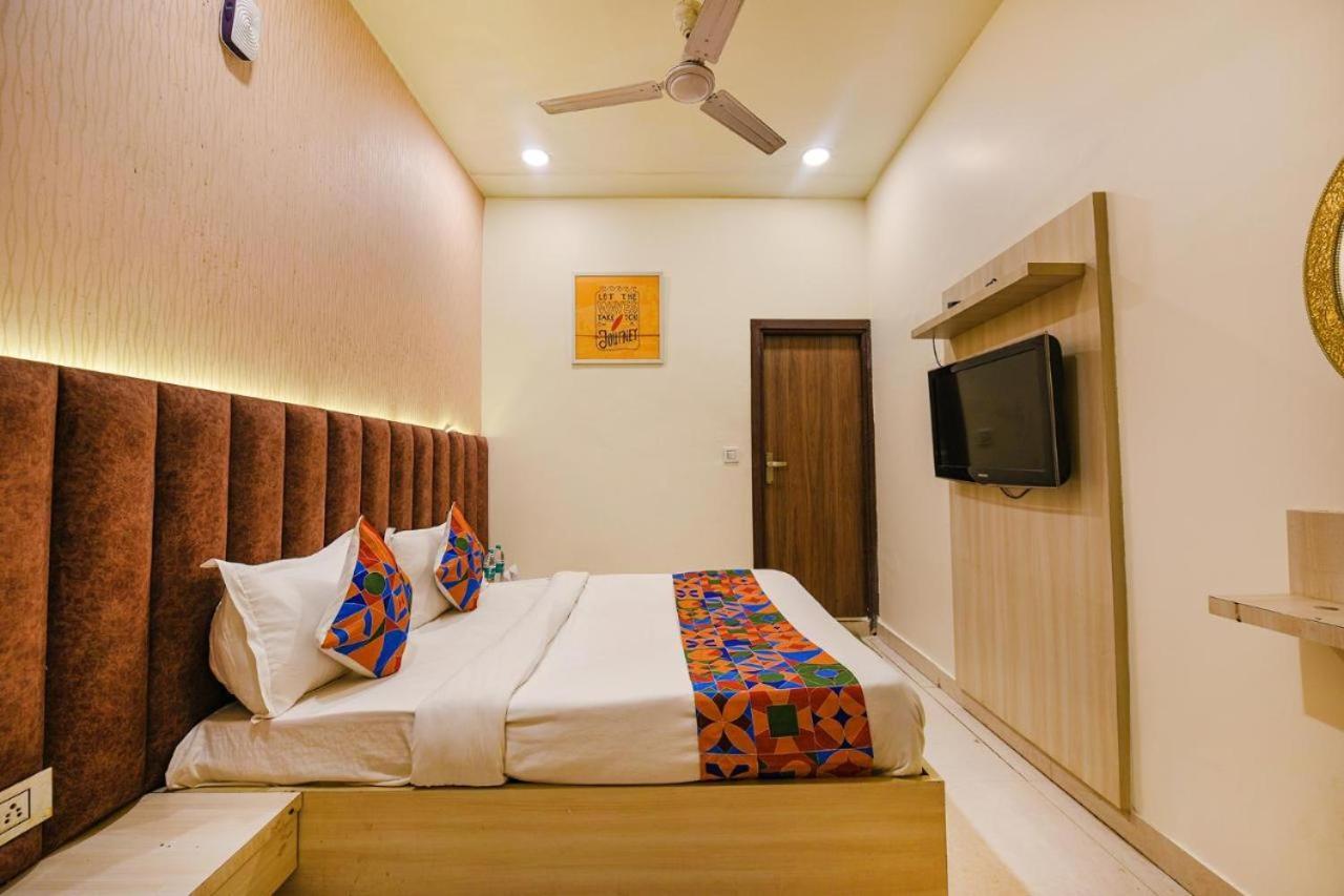 Anglex Hotel